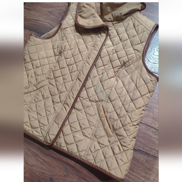 Jones New York Signature Fall Camel Quilted Puffer Vest Size XL Button & Zip. - Picture 13 of 13